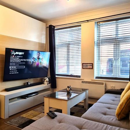The Belmont, Old Town Apartman Swindon Kültér fotó